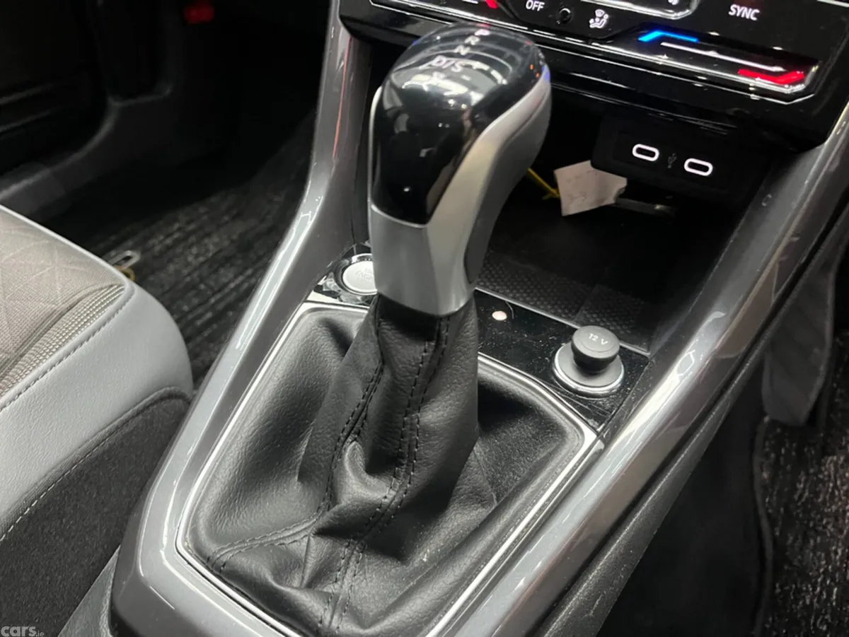 Volkswagen T-Cross SUV, Petrol, 2023, Blue