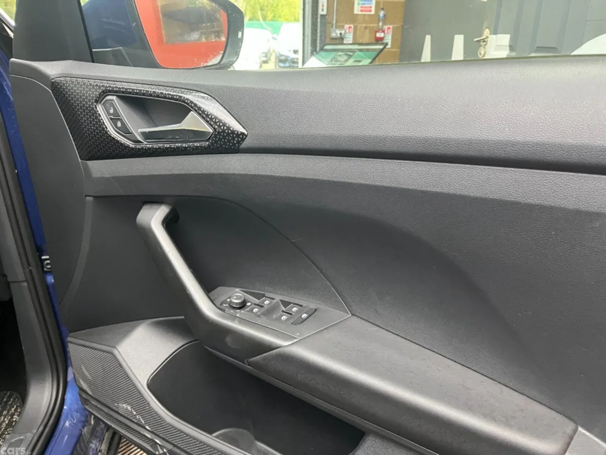 Volkswagen T-Cross SUV, Petrol, 2023, Blue