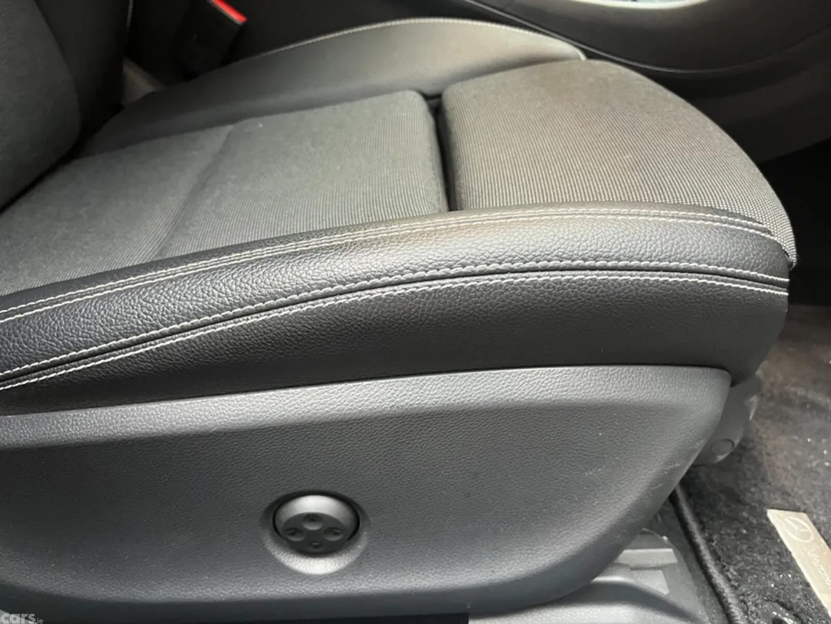 Mercedes-Benz A-Class Hatchback, Petrol, 2018, White