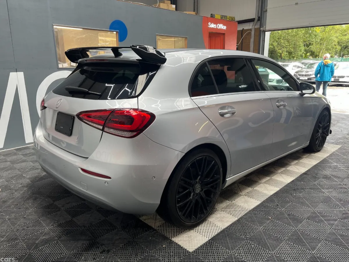 Mercedes-Benz A-Class Hatchback, Diesel, 2019, Silver