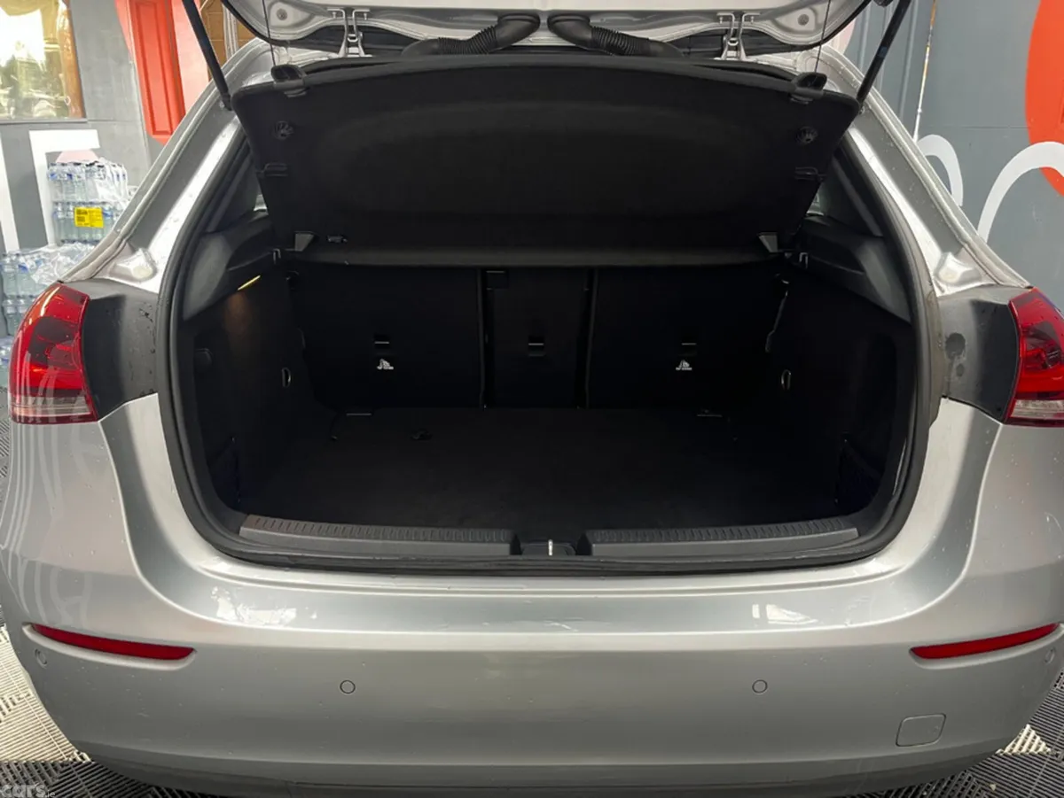Mercedes-Benz A-Class Hatchback, Diesel, 2019, Silver