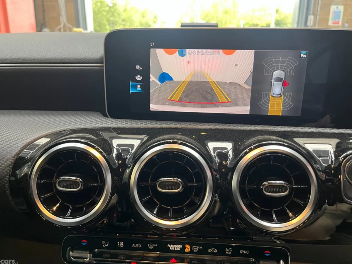 Mercedes-Benz A-Class Hatchback, Diesel, 2019, Silver
