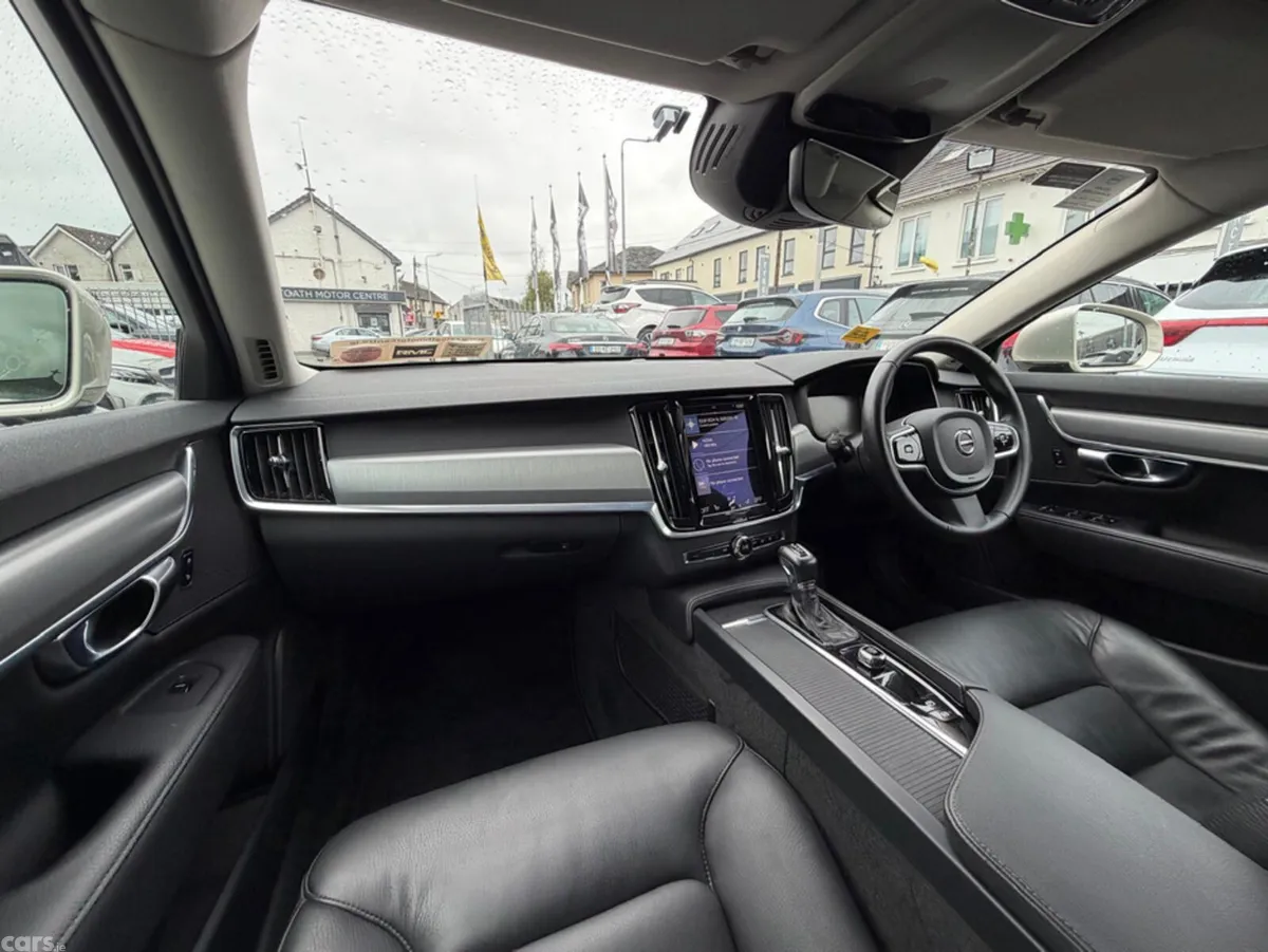 Volvo S90 Saloon, Diesel, 2019, Brown