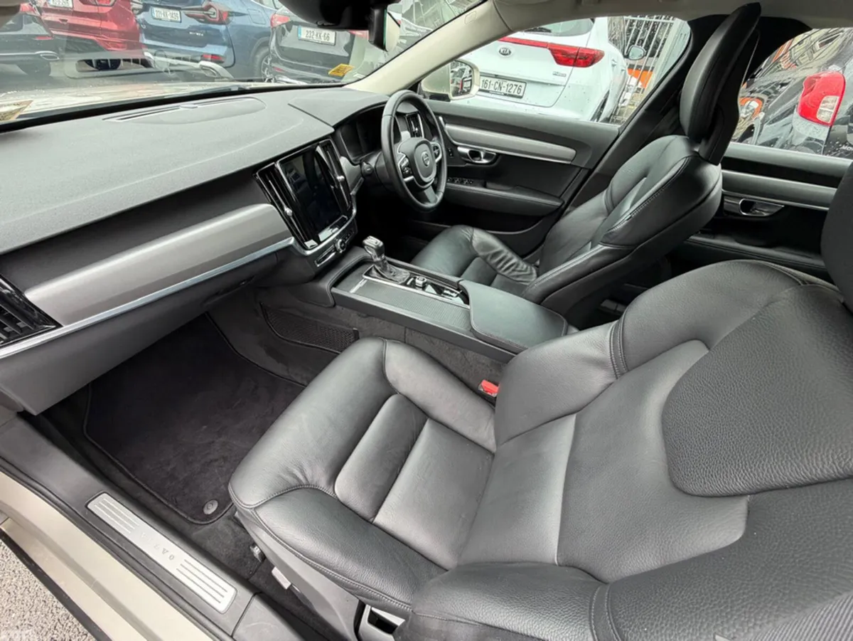 Volvo S90 Saloon, Diesel, 2019, Brown