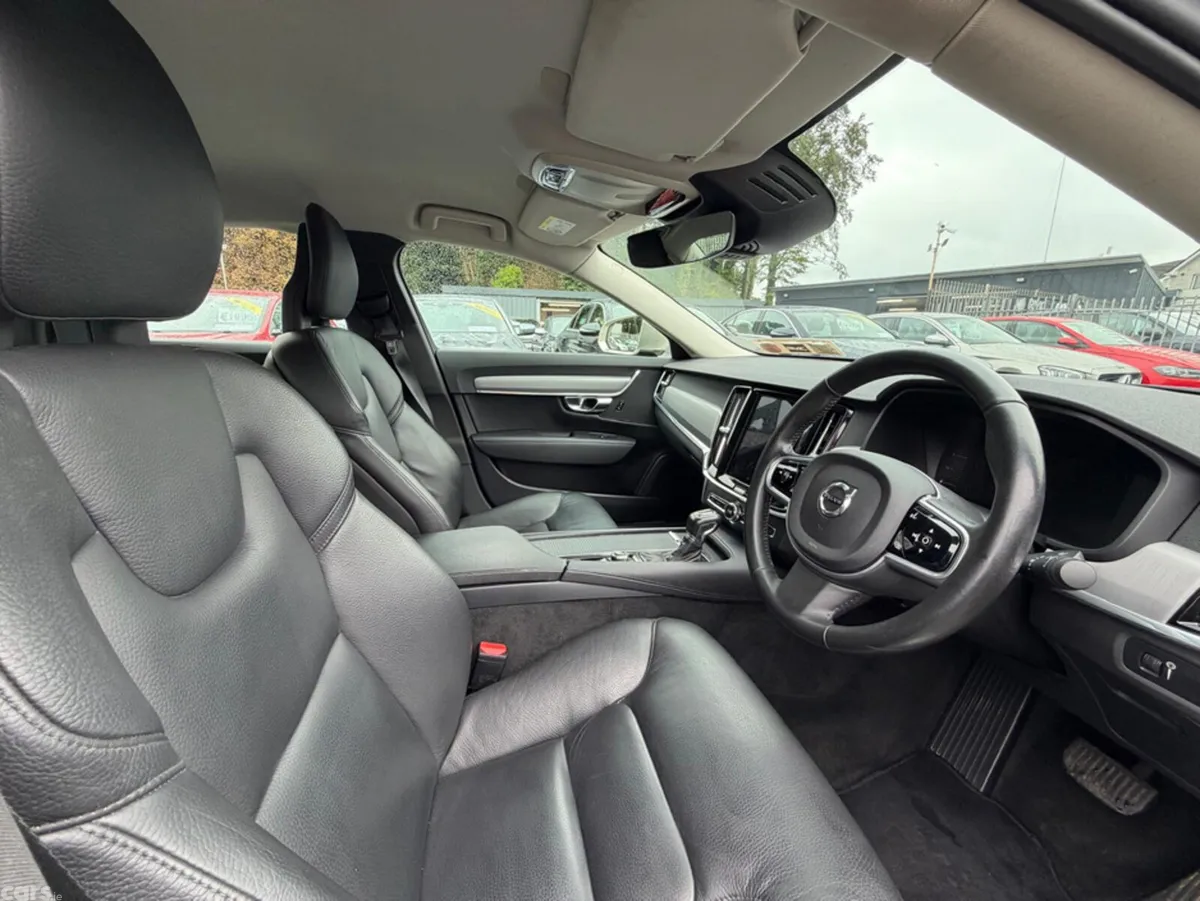 Volvo S90 Saloon, Diesel, 2019, Brown