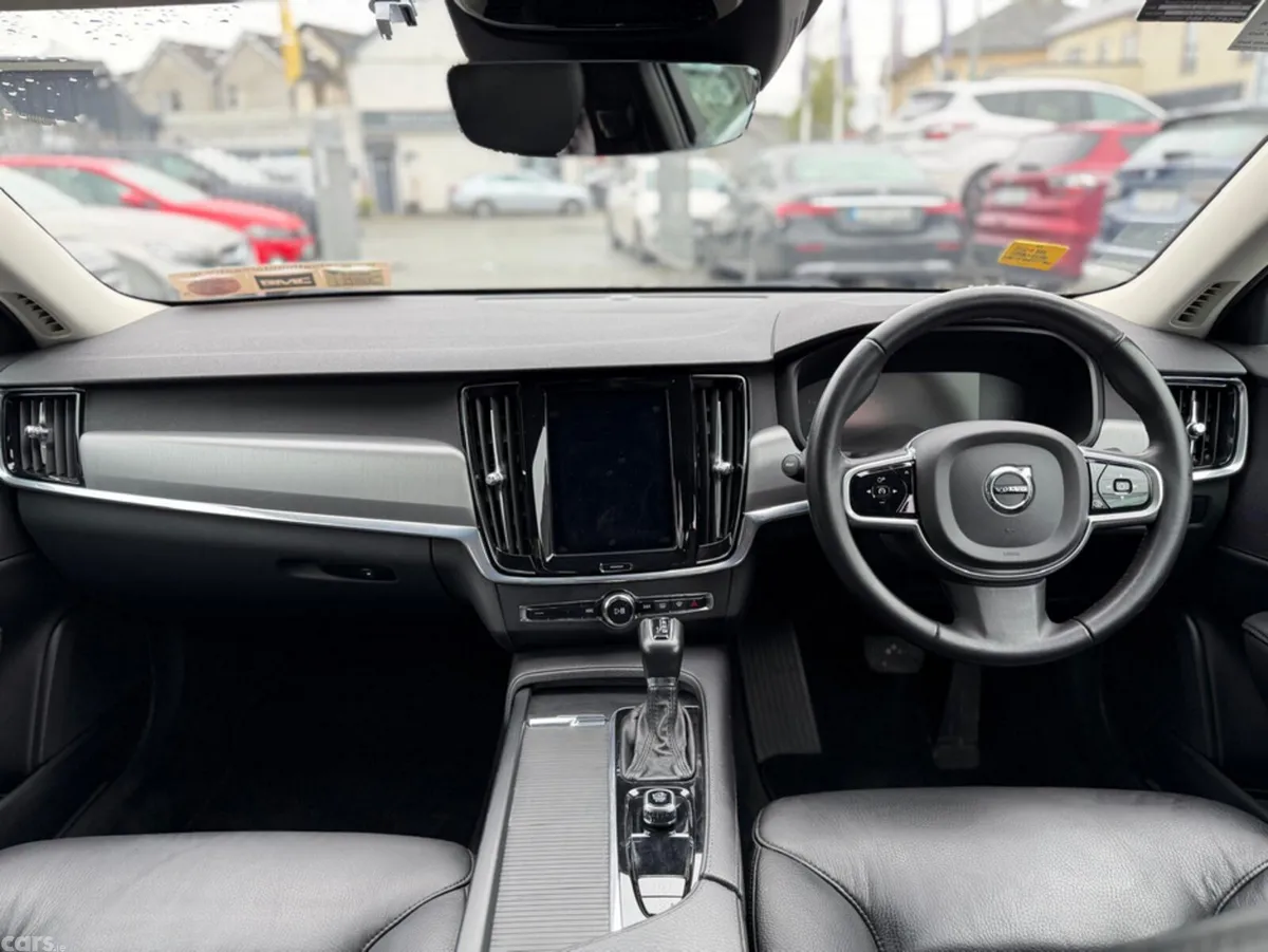 Volvo S90 Saloon, Diesel, 2019, Brown