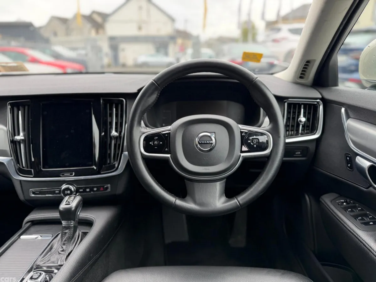Volvo S90 Saloon, Diesel, 2019, Brown