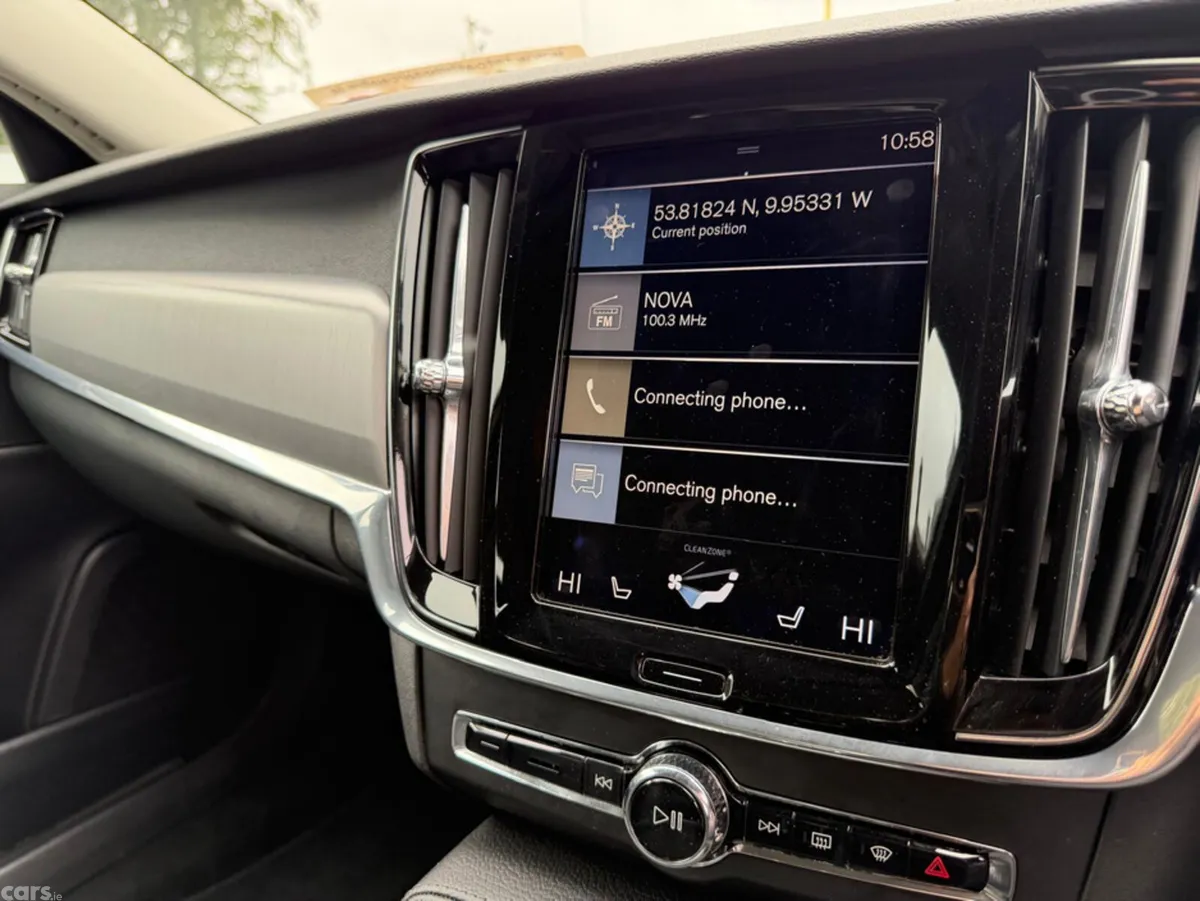 Volvo S90 Saloon, Diesel, 2019, Brown