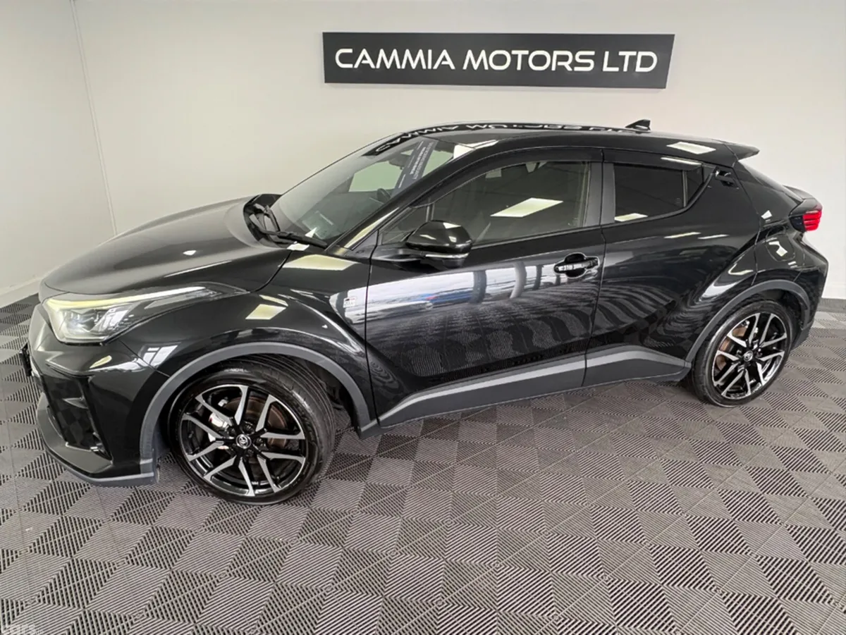 Toyota C-HR SUV, Petrol Hybrid, 2020, Black