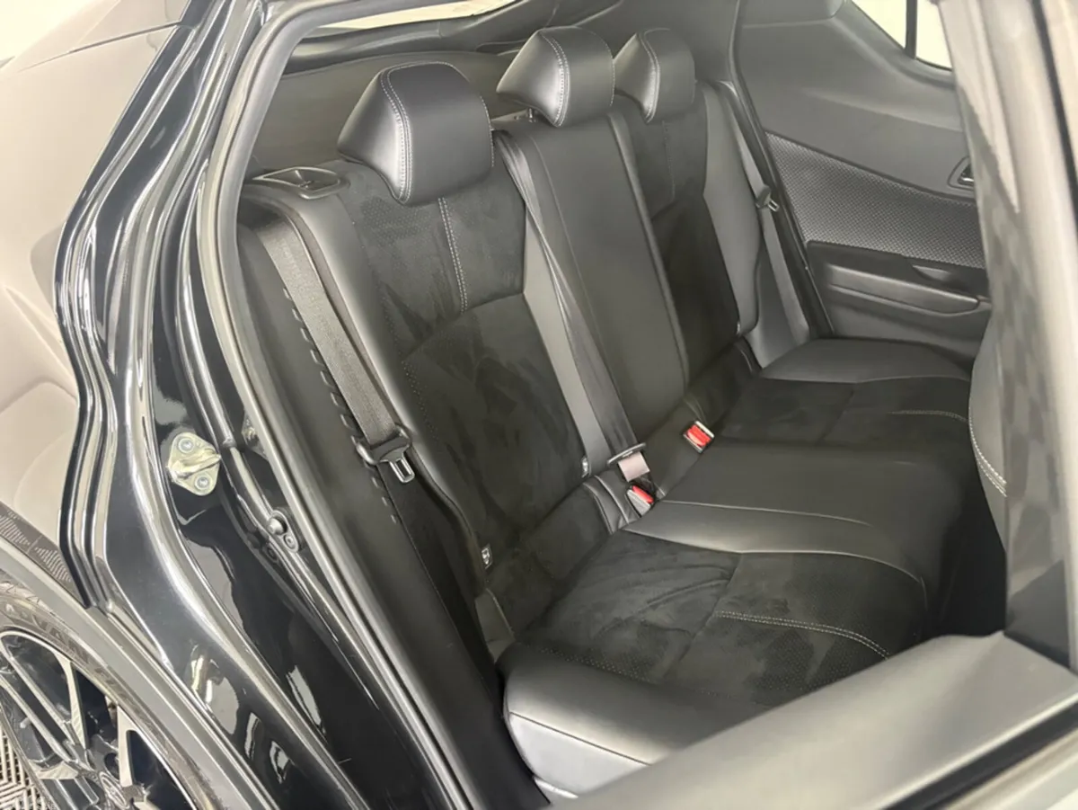 Toyota C-HR SUV, Petrol Hybrid, 2020, Black