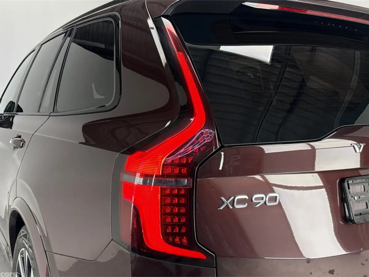 Volvo XC90 Estate, Petrol Plug-in Hybrid, 2025, Red