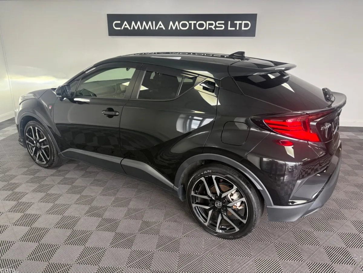 Toyota C-HR SUV, Petrol Hybrid, 2020, Black