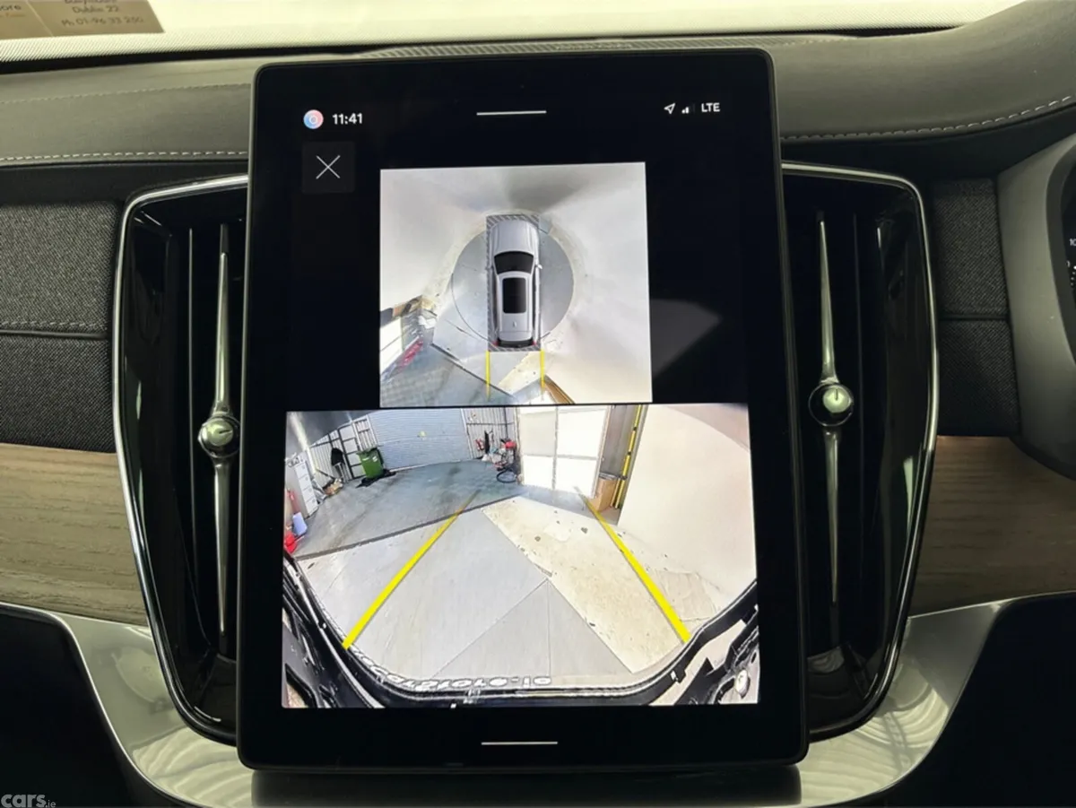Volvo XC90 Estate, Petrol Plug-in Hybrid, 2025, Red