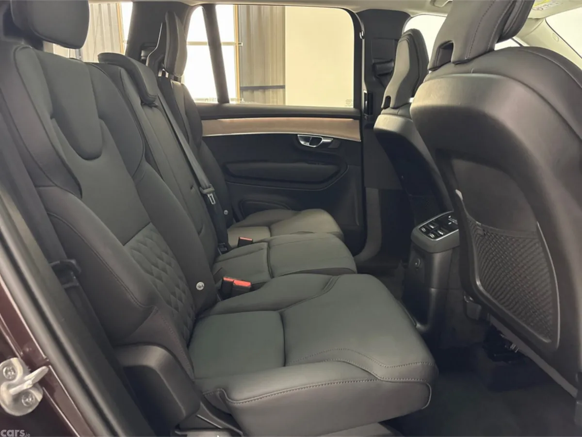 Volvo XC90 Estate, Petrol Plug-in Hybrid, 2025, Red