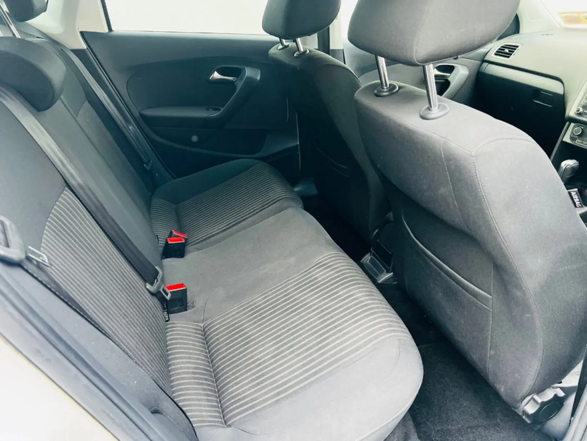 Volkswagen Polo Hatchback, Petrol, 2013, White