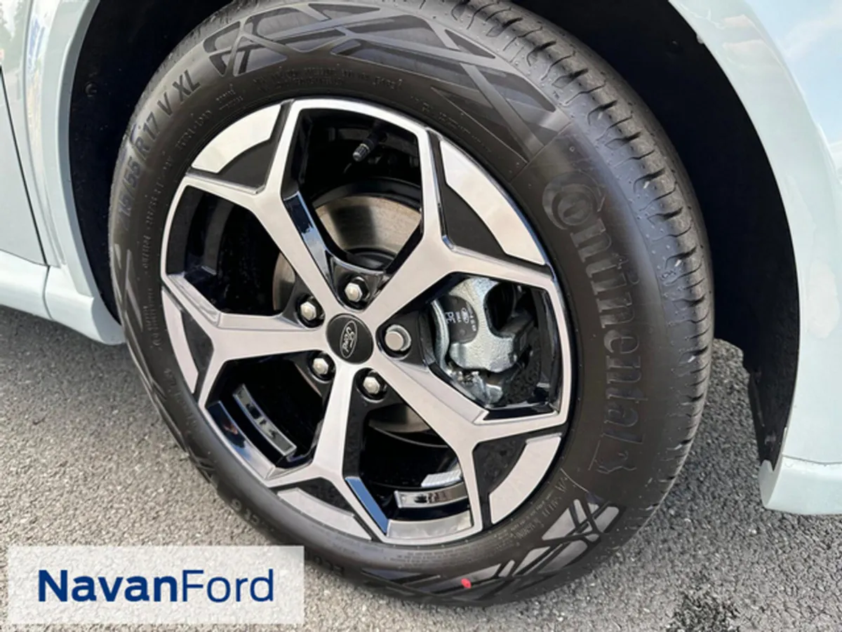 Ford Puma SUV, Petrol Hybrid, 2027, Grey