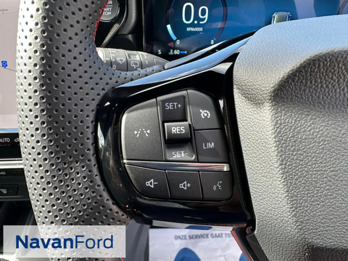 Ford Puma SUV, Petrol Hybrid, 2027, Grey