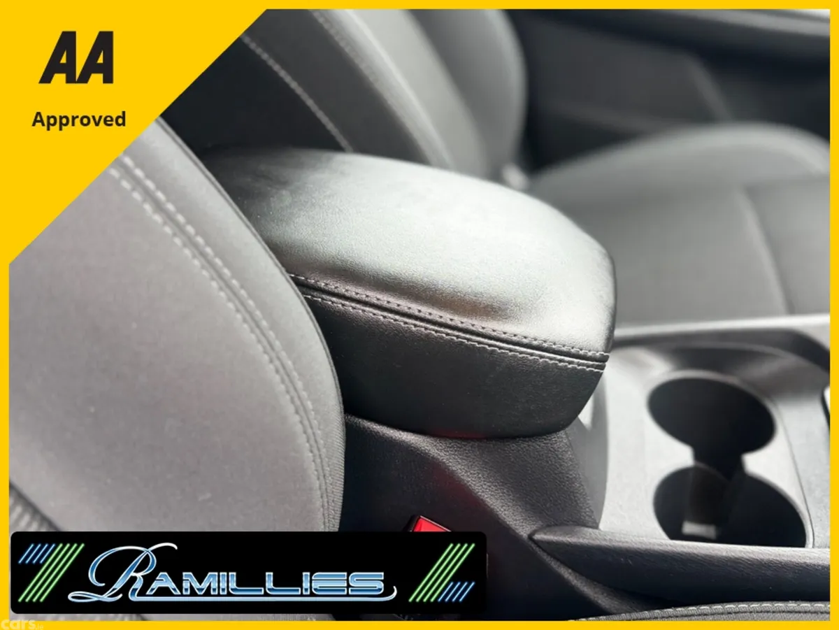 Nissan Qashqai SUV, Petrol, 2022, White