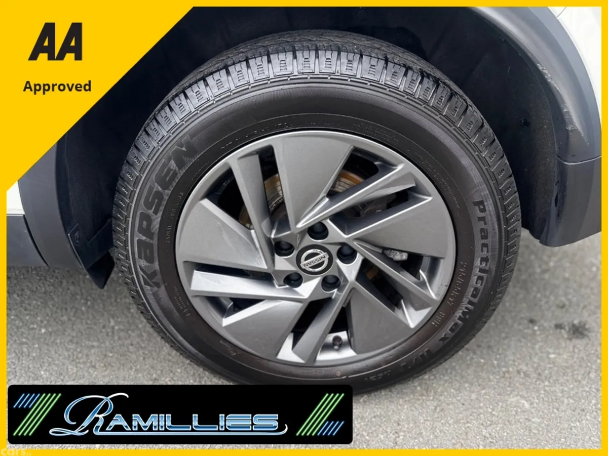Nissan Qashqai SUV, Petrol, 2022, White
