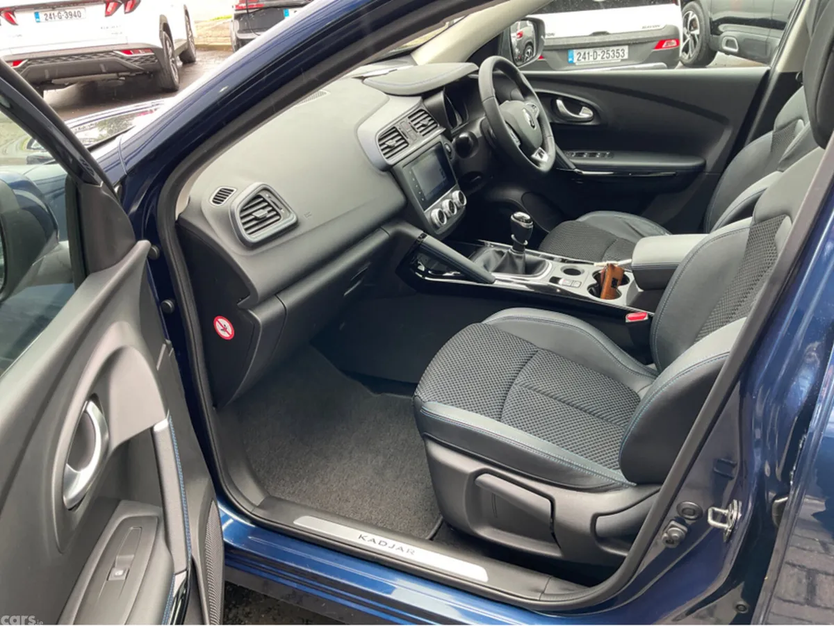 Renault Kadjar SUV, Diesel, 2019, Blue