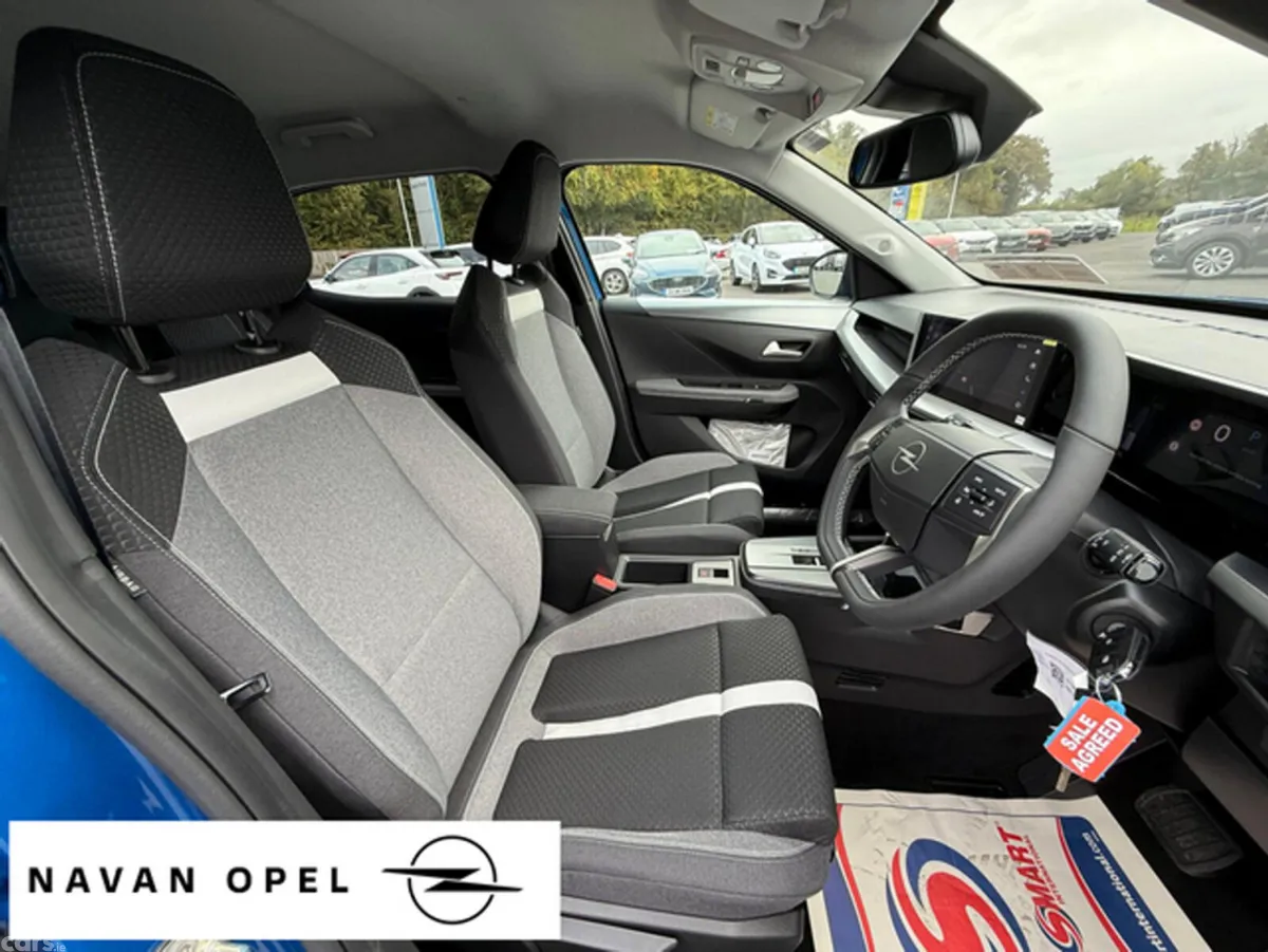 Opel Frontera SUV, Petrol Hybrid, 2027, Blue