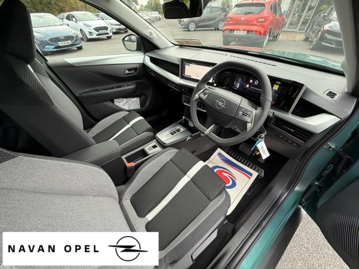 Opel Frontera SUV, Petrol Hybrid, 2027, Green