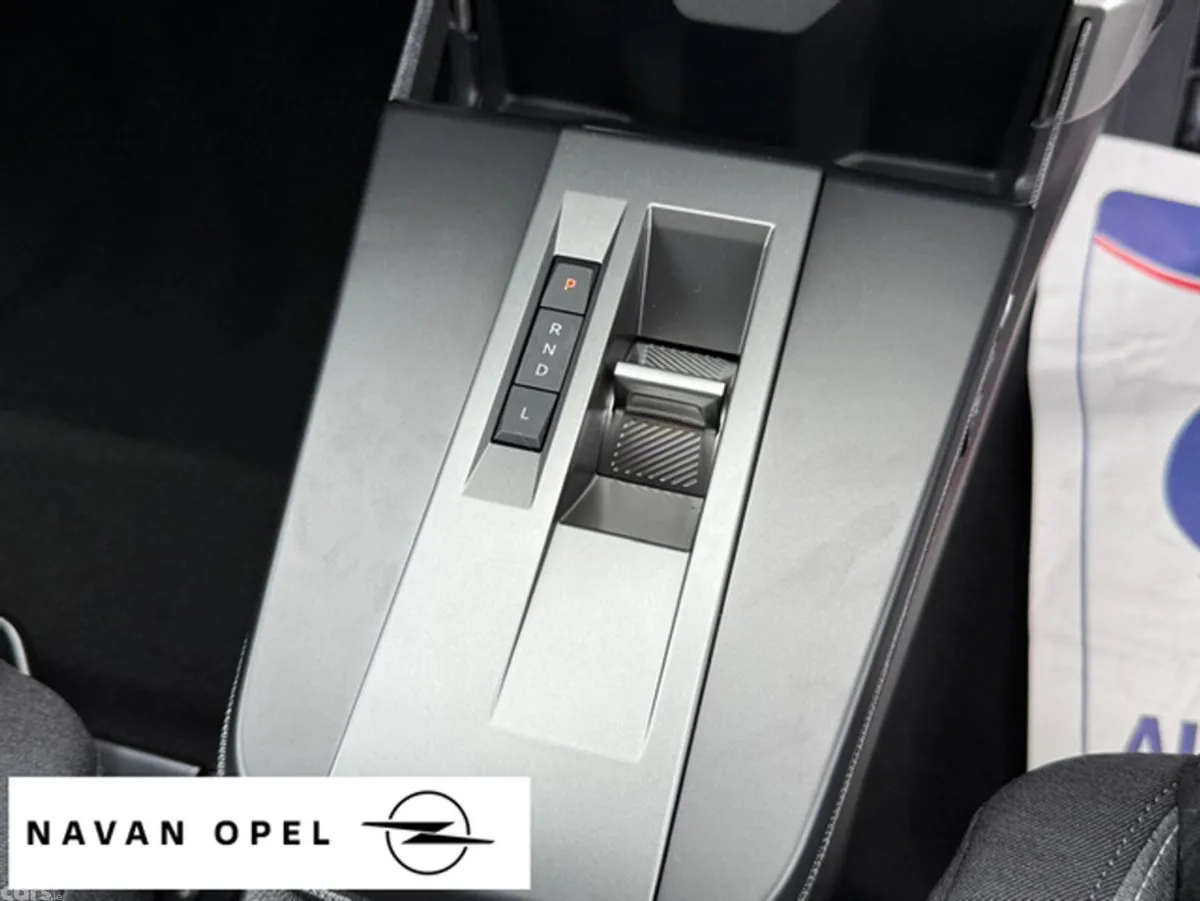 Opel Frontera SUV, Petrol Hybrid, 2027, Green