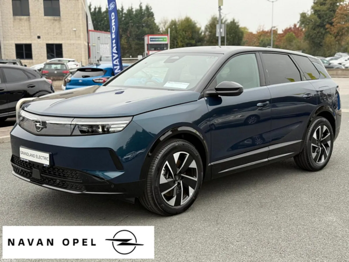 Opel Grandland SUV, Electric, 2027, Green