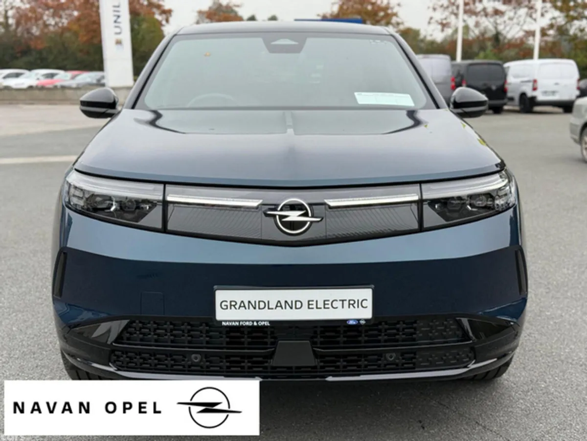 Opel Grandland SUV, Electric, 2027, Green
