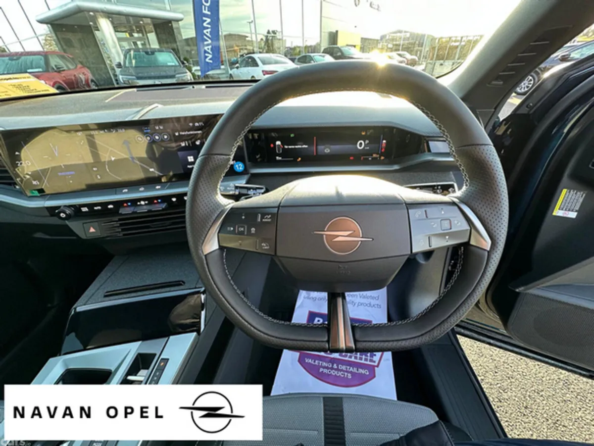 Opel Grandland SUV, Electric, 2027, Green