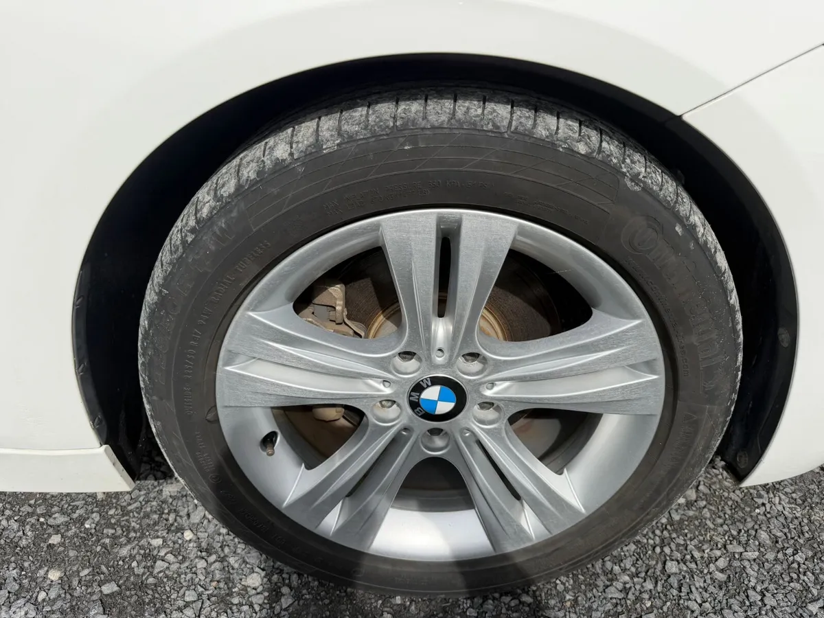 BMW 3-Series Hatchback, Diesel, 2013, White