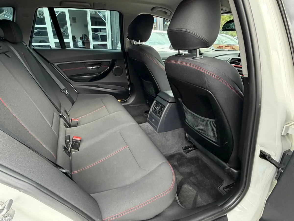 BMW 3-Series Hatchback, Diesel, 2013, White
