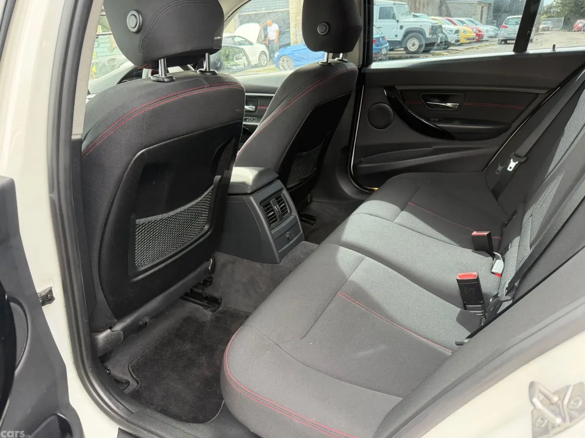 BMW 3-Series Hatchback, Diesel, 2013, White
