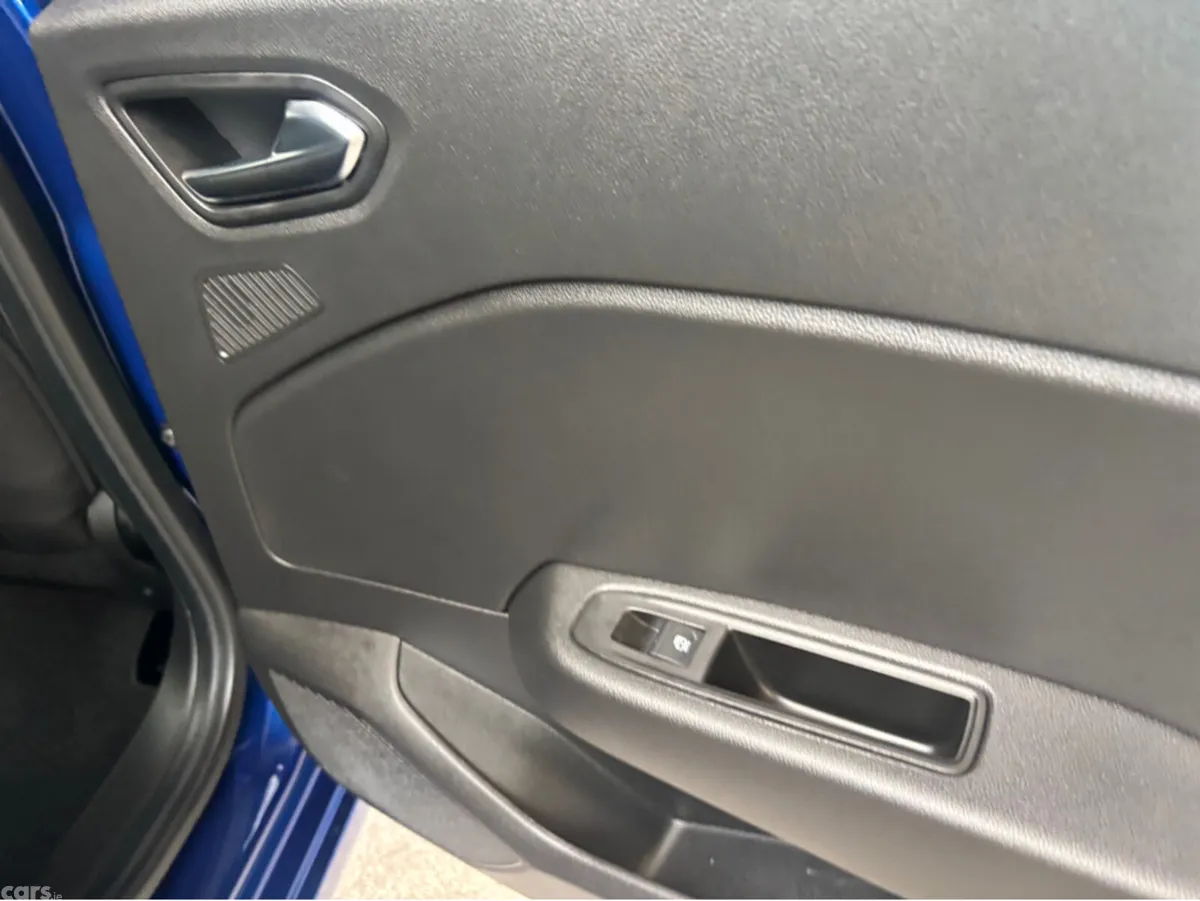 Renault Clio Hatchback, Petrol, 2025, Blue
