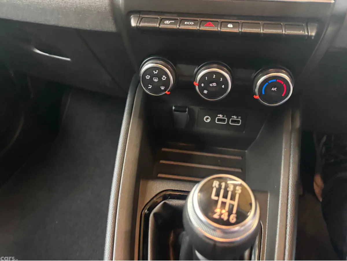 Renault Clio Hatchback, Petrol, 2025, Blue