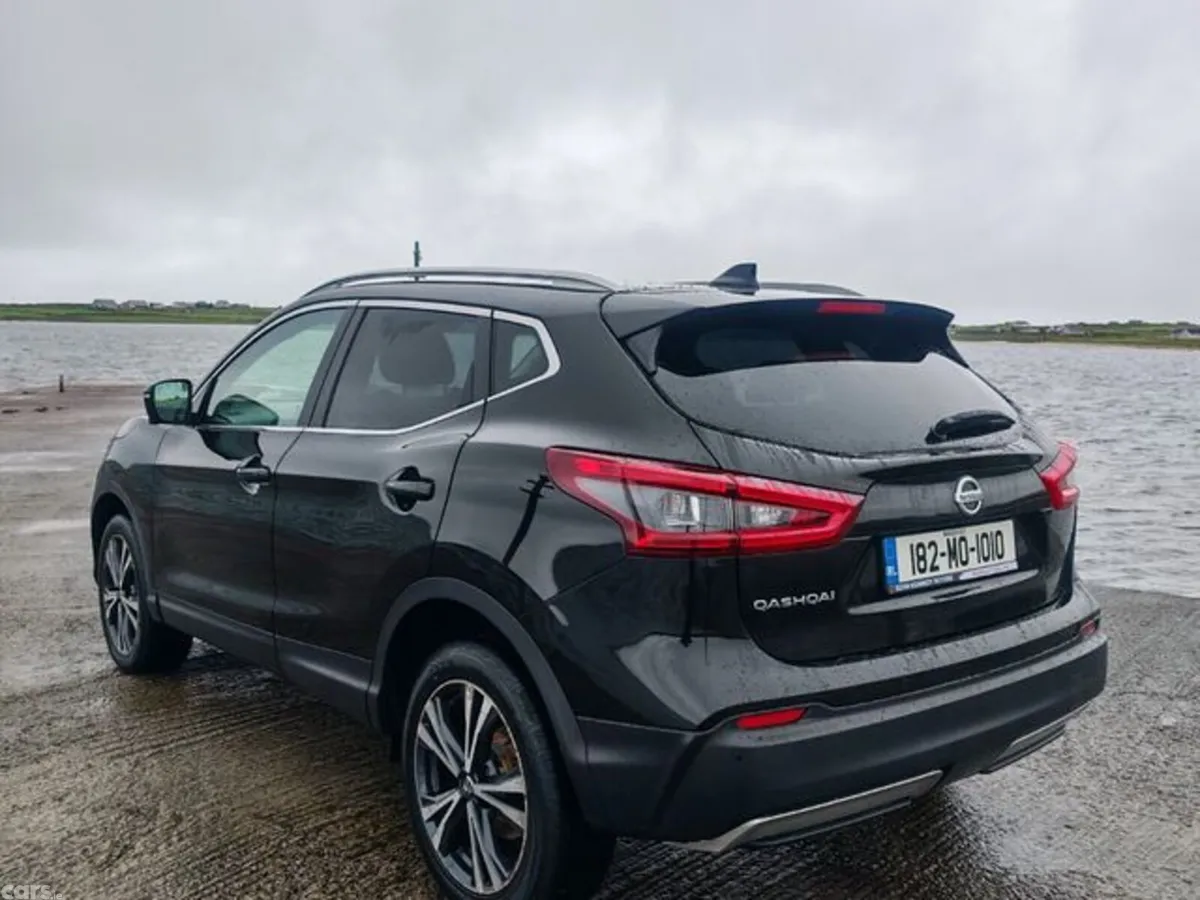 Nissan Qashqai Hatchback, Diesel, 2018, Black