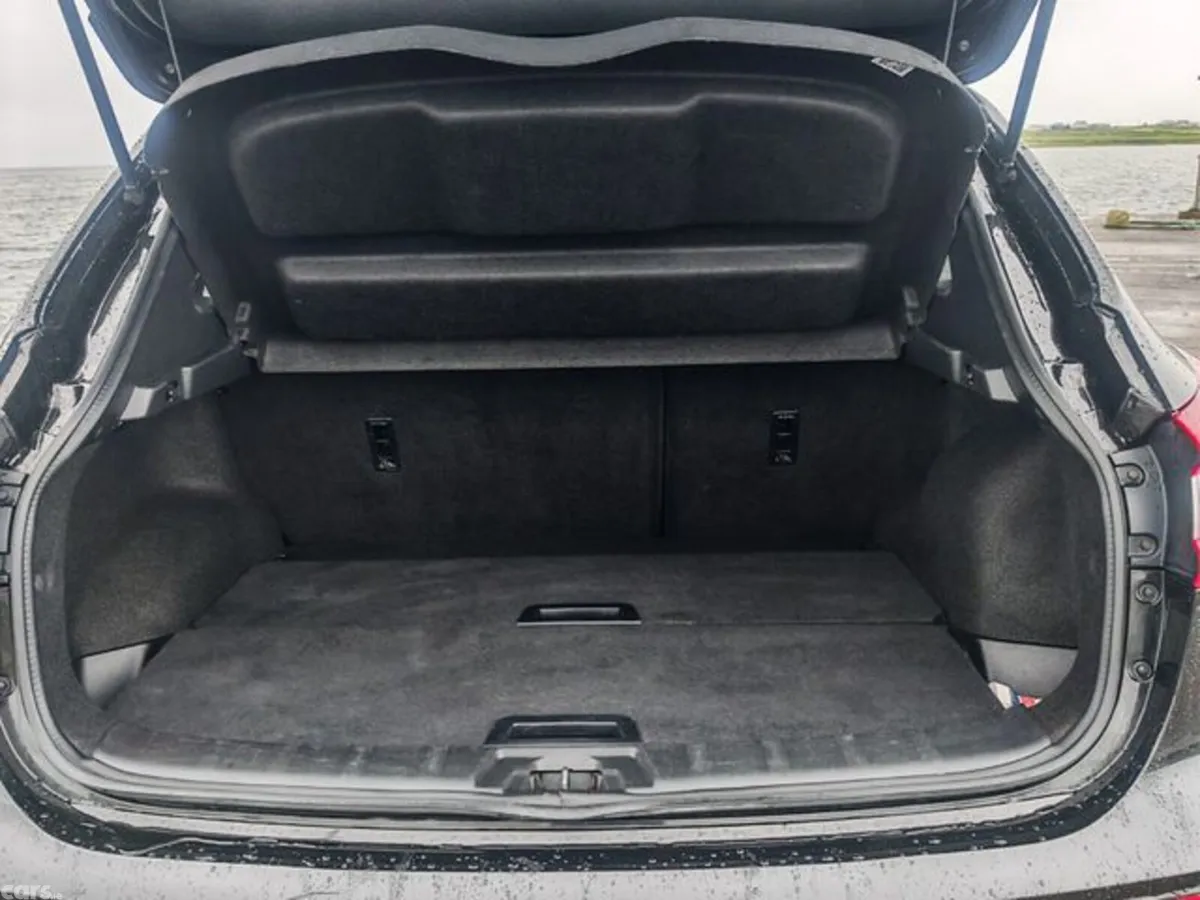Nissan Qashqai Hatchback, Diesel, 2018, Black