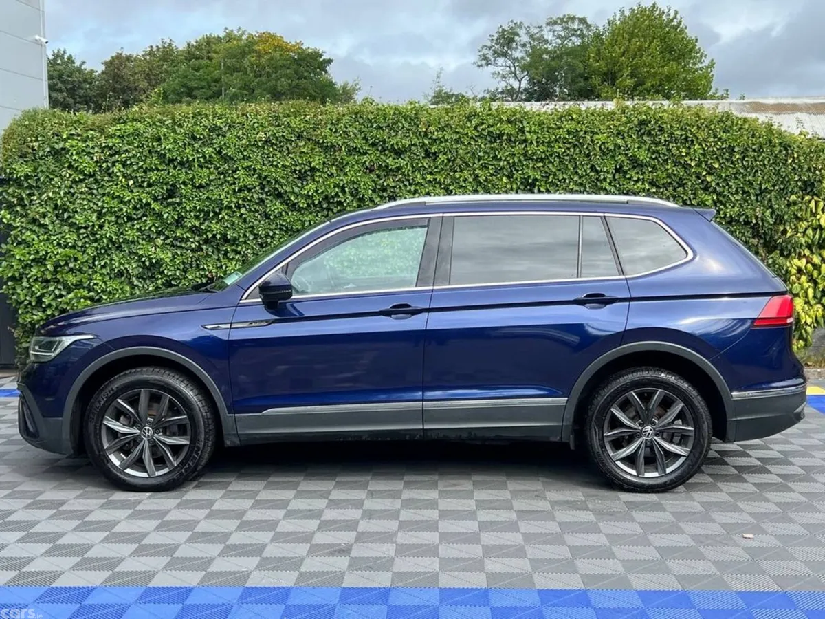 Volkswagen Tiguan Estate, Diesel, 2022, Blue