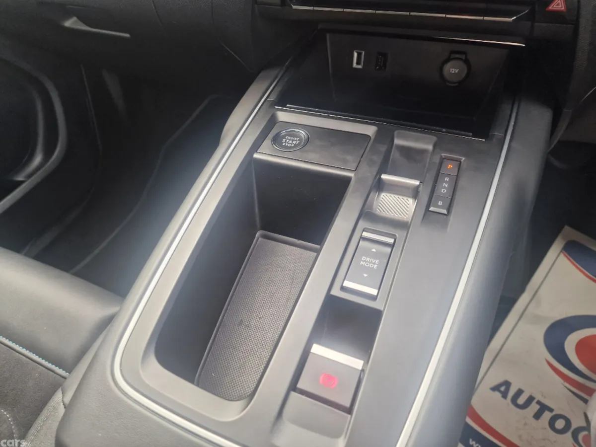 Citroen C5 Aircross MPV, Petrol Plug-in Hybrid, 2023, Grey
