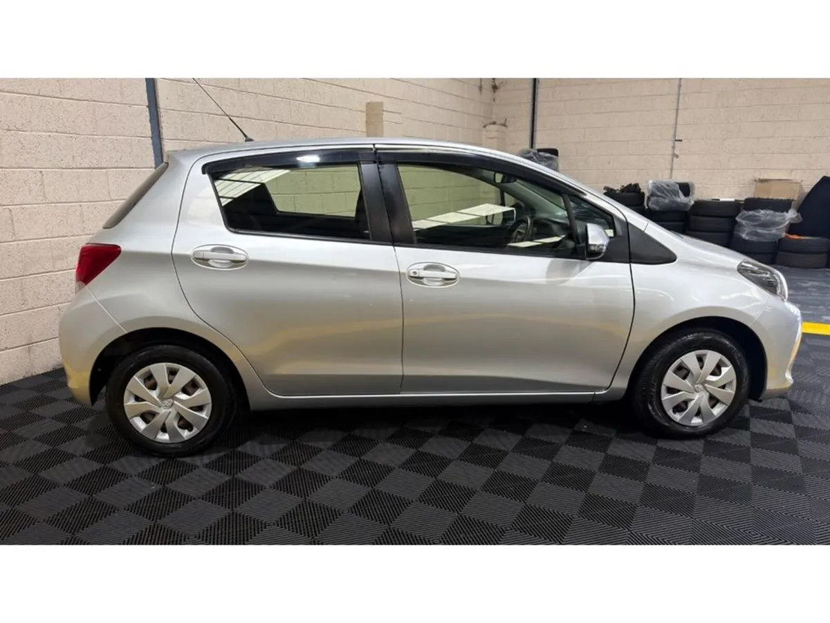 Toyota Vitz Hatchback, Petrol, 2016, Silver