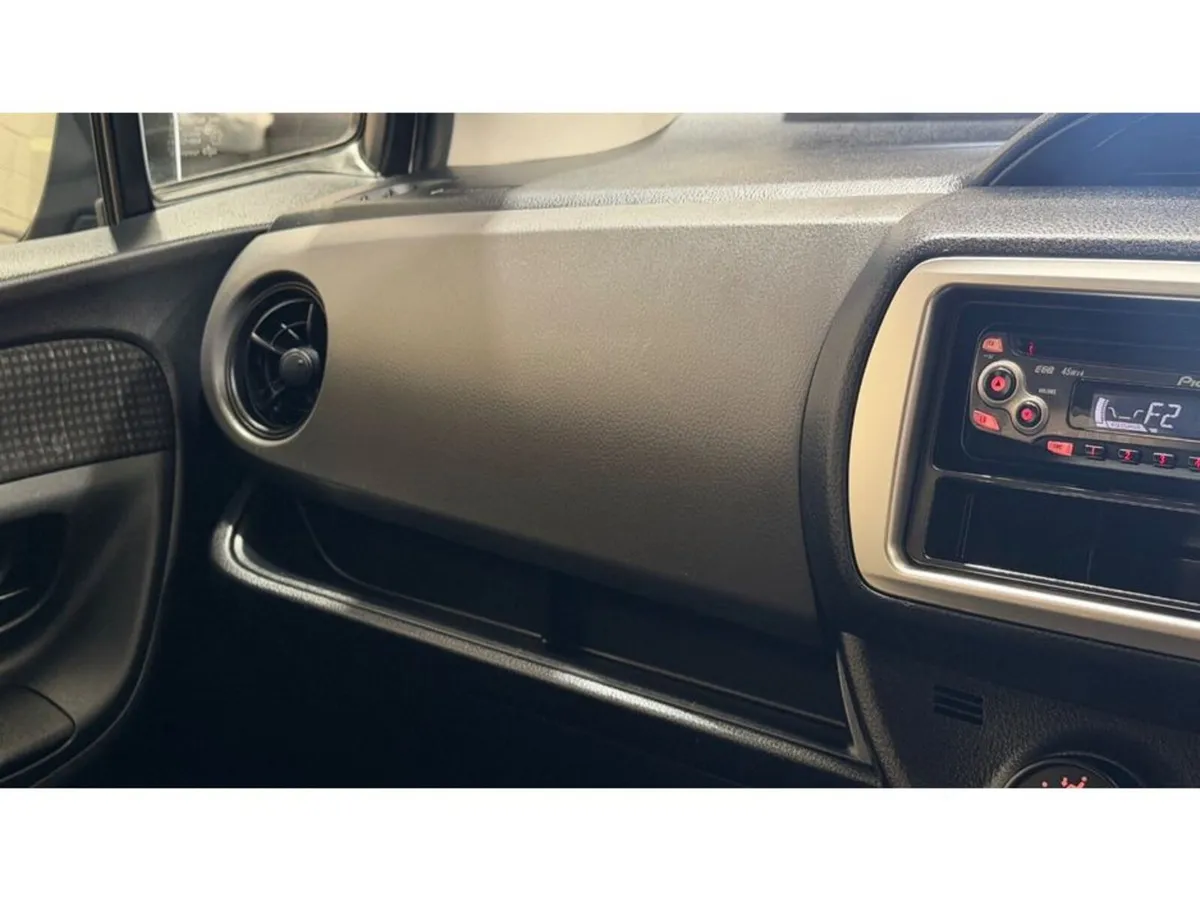 Toyota Vitz Hatchback, Petrol, 2016, Silver