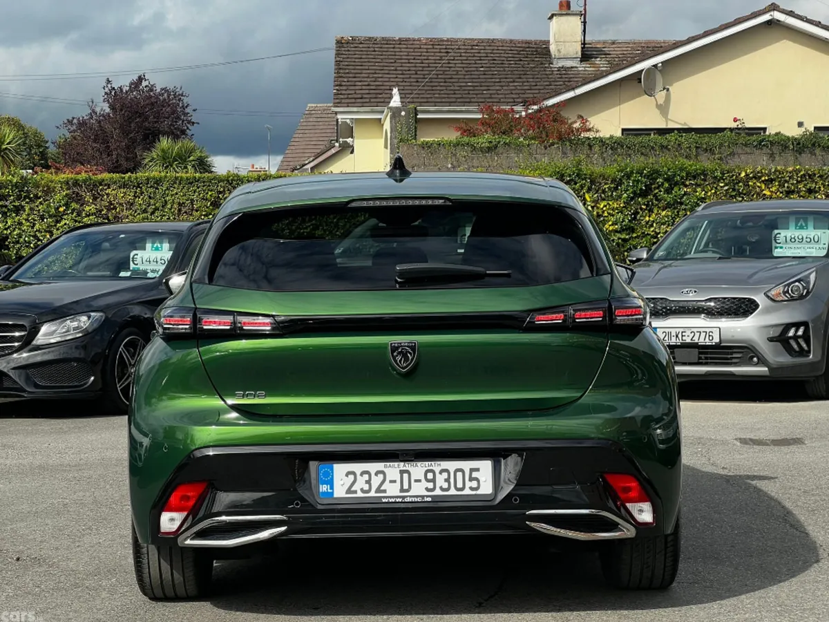 Peugeot 308 Hatchback, Petrol, 2023, Green