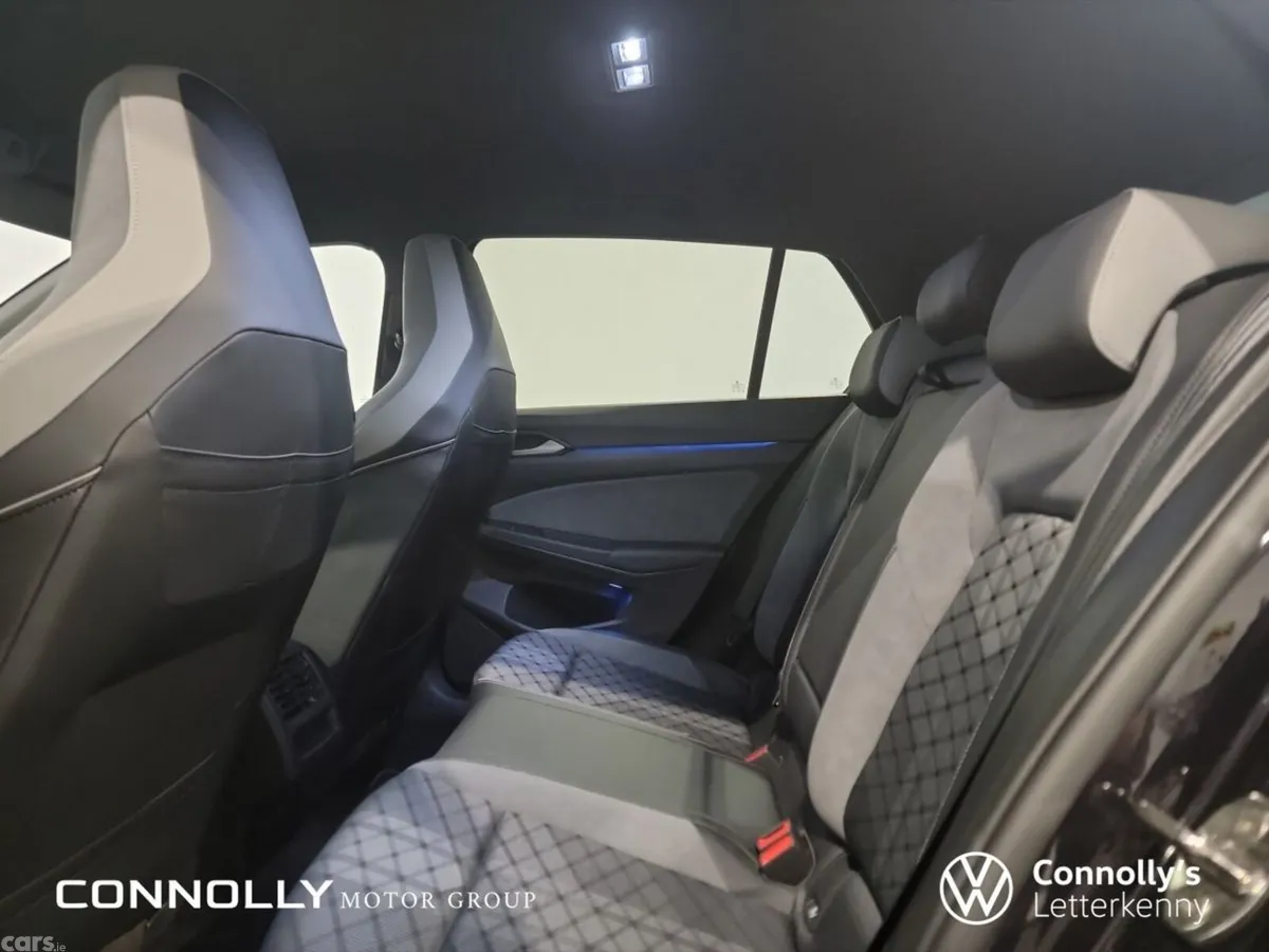 Volkswagen Golf Estate, Petrol, 2024, Black
