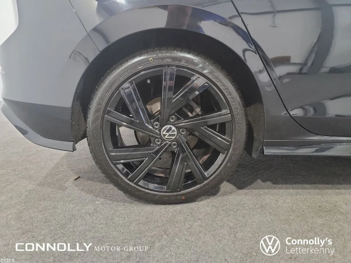 Volkswagen Golf Estate, Petrol, 2024, Black
