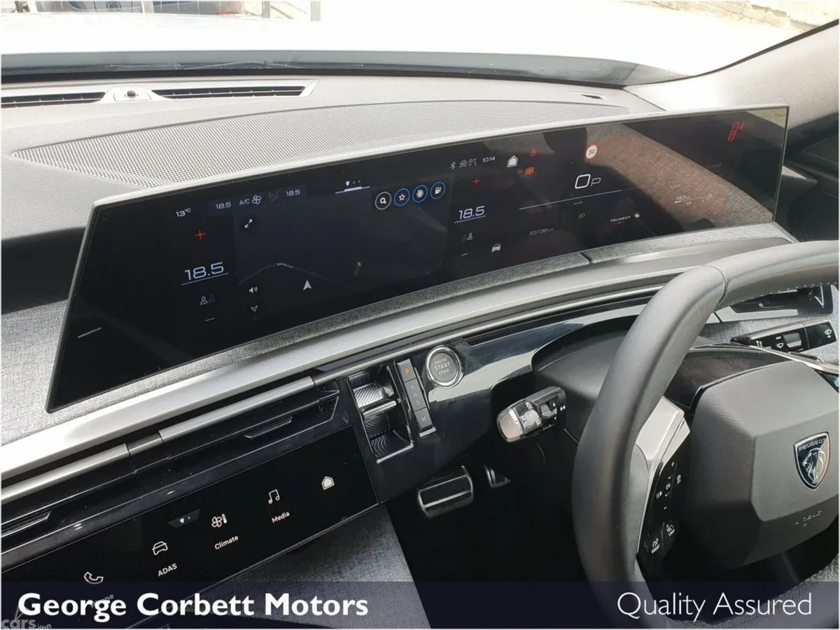 Peugeot 3008 SUV, Petrol Hybrid, 2025, White