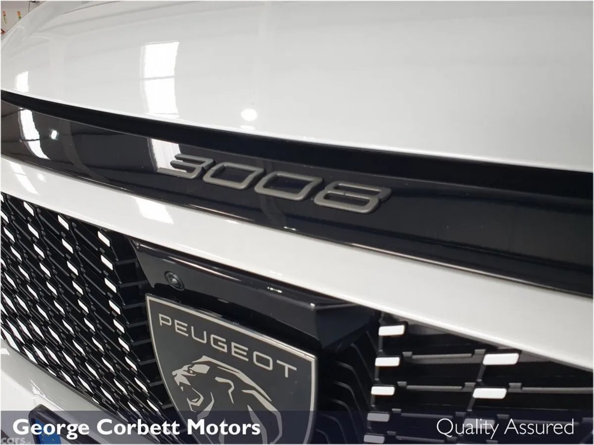 Peugeot 3008 SUV, Petrol Hybrid, 2025, White