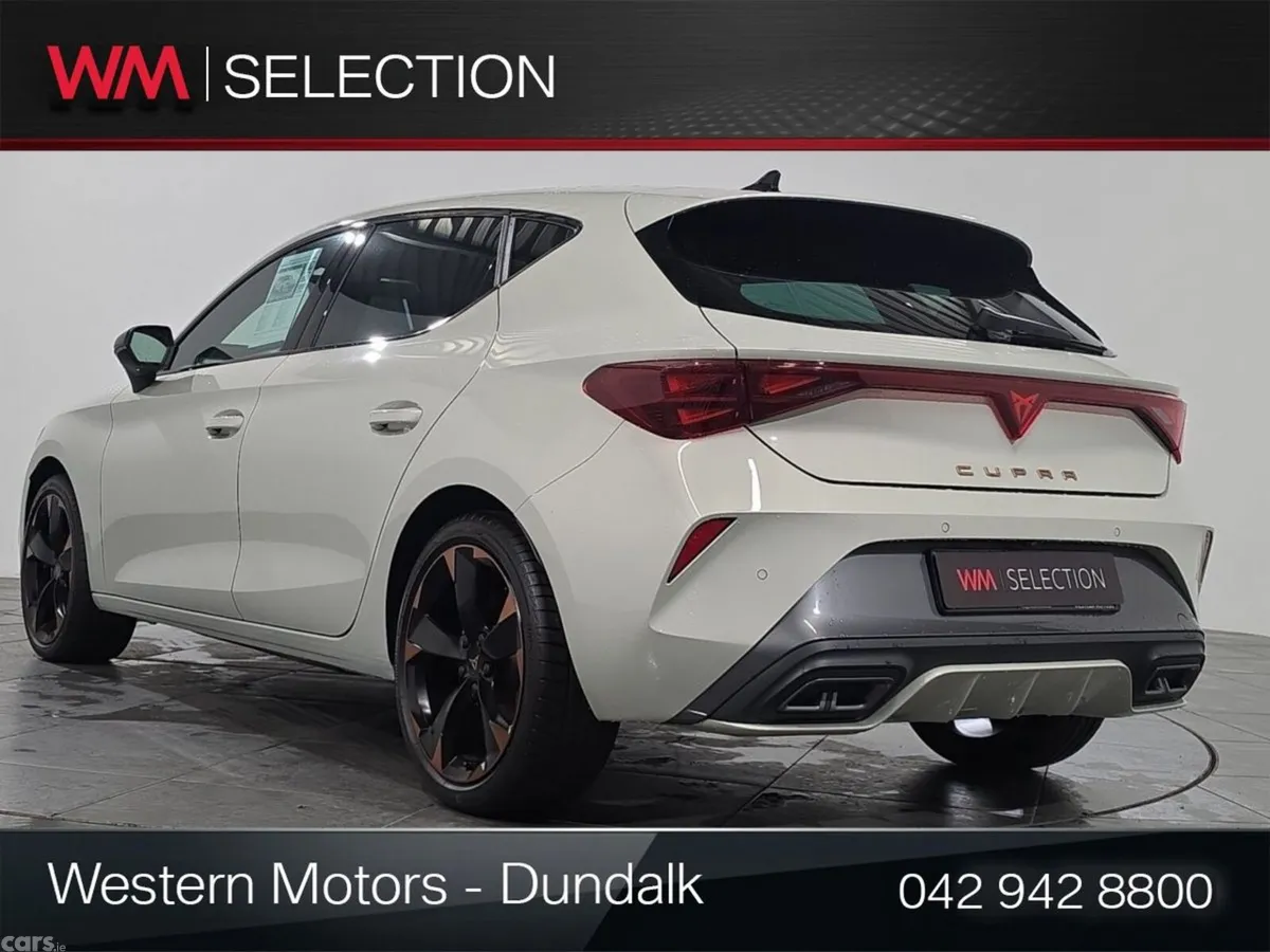 Cupra Leon Hatchback, Petrol, 2025, Grey