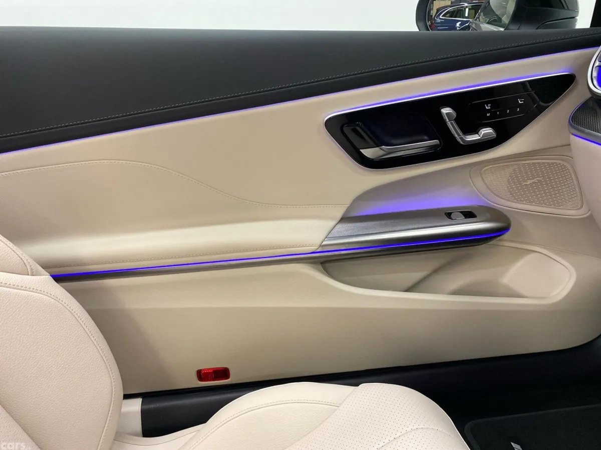 Mercedes-Benz CLE Convertible, Diesel, 2026, Blue