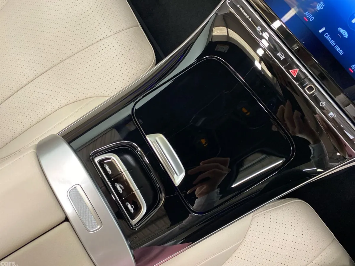Mercedes-Benz CLE Convertible, Diesel, 2026, Blue