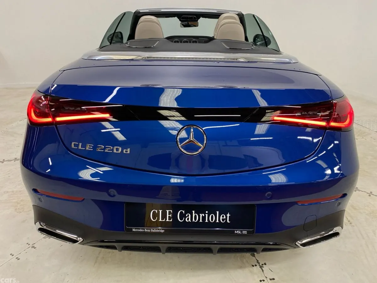 Mercedes-Benz CLE Convertible, Diesel, 2026, Blue